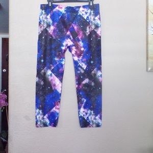Set of 2 Capri Pants